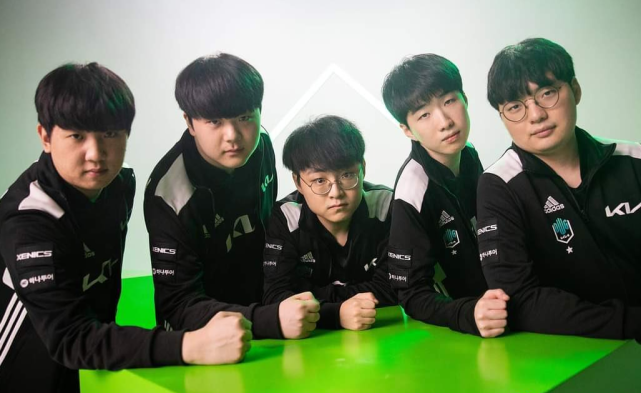 KT横扫DFM,ShowMaker操刀奇招英雄翻盘顶尖较量四强赛,技惊四座的简单介绍 KT横扫DFM,ShowMaker操刀奇招英雄翻盘顶尖较量四强赛,技惊四座的简单介绍