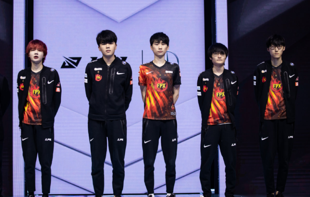 V5碾压C9,Crisp拿下关键大龙激烈交锋四强赛,留下经典瞬间的简单介绍 V5碾压C9,Crisp拿下关键大龙激烈交锋四强赛,留下经典瞬间的简单介绍