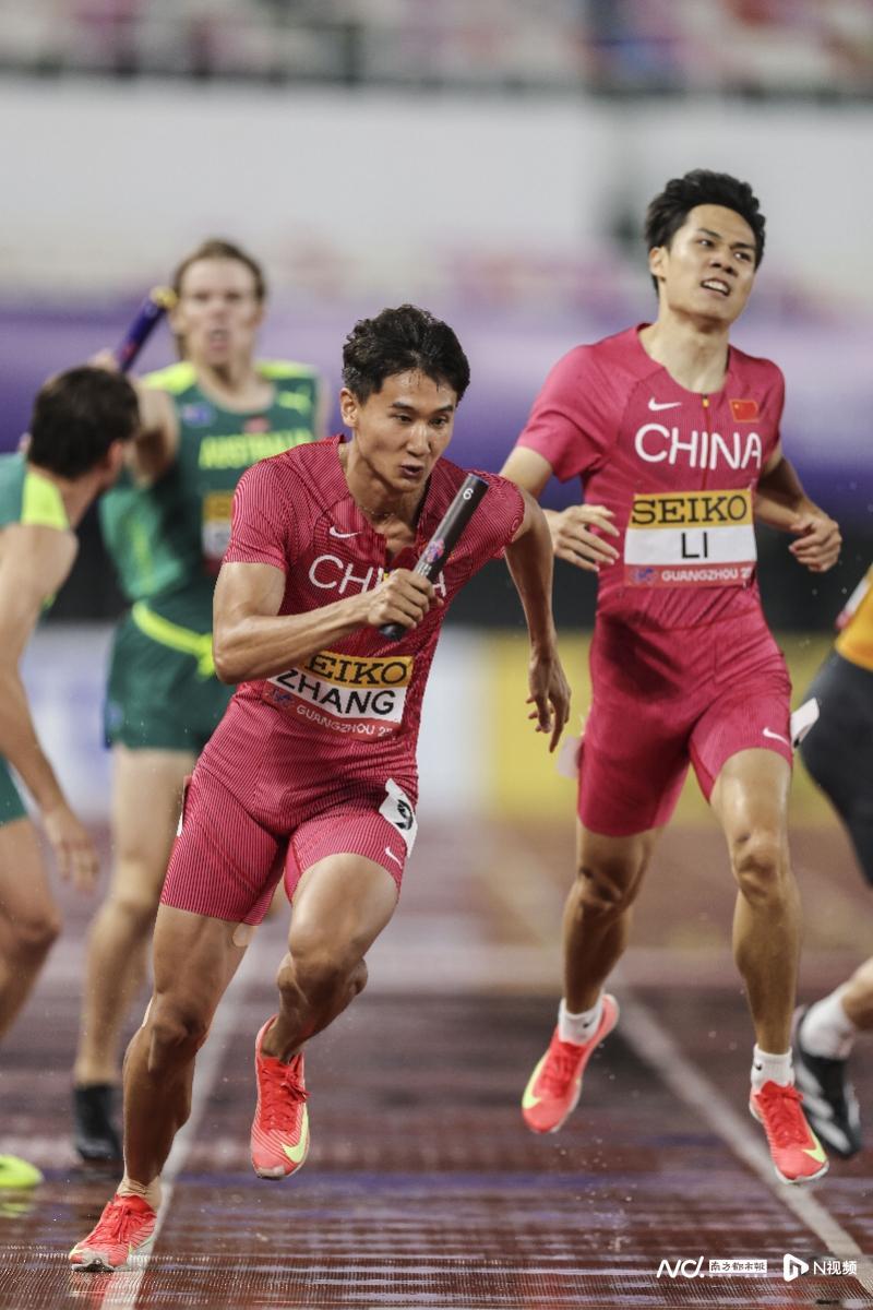 球星爆发!田径赛场再现神级操作 球星爆发!田径赛场再现神级操作